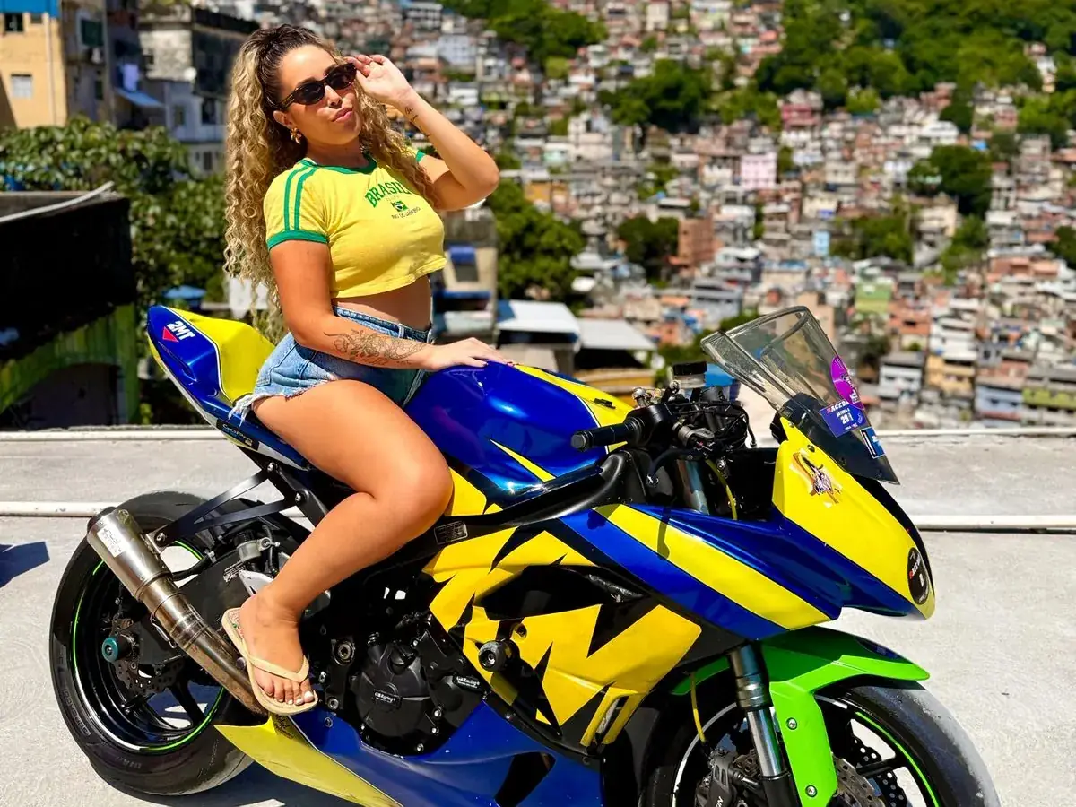 Motorbike ride in Rocinha